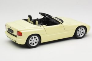 BMW Z1 Жълт Minichamps 1:18 180020104 Метал — снимка 3 от 8