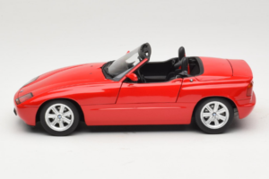 BMW Z1 Червен Minichamps 1:18 180020105 Метал — снимка 3 от 6