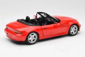 BMW Z3 E36/7 Кабриолет Червен UT Models 1:18 180024330 Метал — снимка 3 от 8