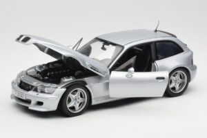 BMW Z3 M Coupe E36/8 Сребрист UT 1:18 80430020856 Метал — снимка 2 от 8
