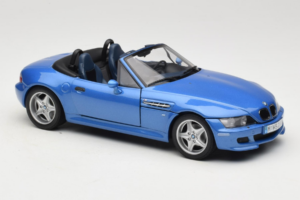 BMW Z3 M Roadster Синьо Дилърско Издание UT Models 1:18 80439422939 Метал — снимка 6 от 8