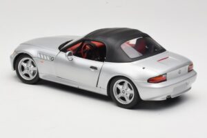 BMW Z3 Roadster 1.8 Сребрист UT Models 1:18 20404 Метал — снимка 7 от 8