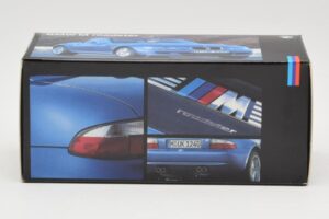 BMW Z3 Roadster 2.8 Син Minichamps 1:43 BMW003 Метал — снимка 4 от 4