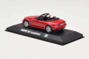 BMW Z3 Roadster 2.8 Червен Minichamps 1:43 BMW004 Метал — снимка 3 от 4