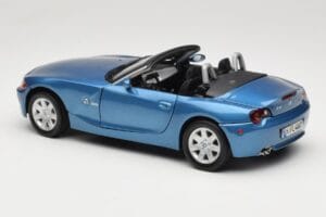 BMW Z4 E85 Син Metallic Motormax 1:18 73144 Метал — снимка 7 от 8