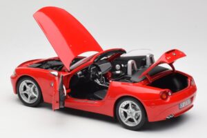 BMW Z4 E85 Роудстър Червен Bburago 1:18 34046 Метал — снимка 5 от 8