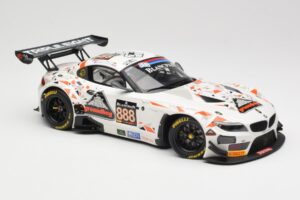 BMW Z4 E89 GT3 #888 Triple Eight Racing L. Mowle / J. Ratcliffe 24 Hours of Spa 2015 Minichamps 1:18 151152388 Метал — снимка 4 от 6