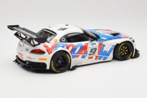 BMW Z4 E89 GT3 #9 Roal Motorsport A. Zanardi / B. Spengler 24 Hours of Spa 2015 Minichamps 1:18 151152309 Метал — снимка 2 от 6