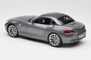BMW Z4 E89 sDrive 35i Space Grey Metallic Kyosho 1:18 80432147085 Метал — снимка 7 от 8