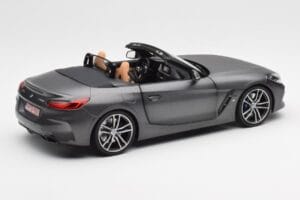 BMW Z4 G29 Сив Metallic Norev 1:18 183270 Метал — снимка 3 от 8