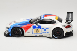 BMW Z4 GT3 #19 Team Schubert J. Muller / D. Muller ADAC 24 Hours Nurburgring 2013 Minichamps 1:18 151132319 Метал — снимка 3 от 6
