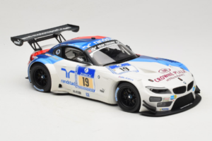 BMW Z4 GT3 #19 Team Schubert J. Muller / D. Muller ADAC 24 Hours Nurburgring 2013 Minichamps 1:18 151132319 Метал — снимка 4 от 6
