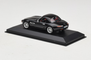 BMW Z8 Черен Hardtop Minichamps 1:43 BMW018 Метал — снимка 3 от 4
