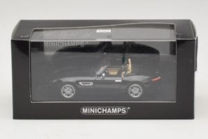 BMW Z8 Кабриолет Черен Minichamps 1:43 80420026607-R1 Метал — снимка 4 от 4