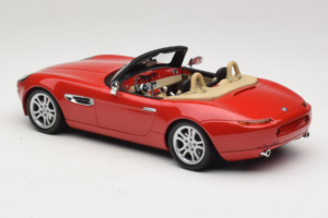 BMW Z8 Червен Minichamps 1:18 155024230 Метал — снимка 5 от 6