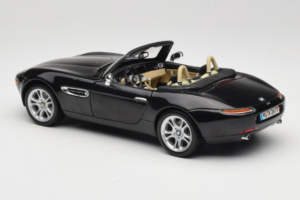 BMW Z8 Черен Kyosho 1:18 80439411729 Метал — снимка 6 от 9