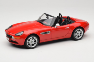 BMW Z8 Червен Kyosho 1:18 80439411730 Метал