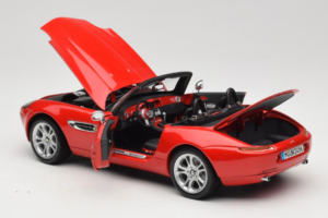 BMW Z8 Червен Kyosho 1:18 80439411730 Метал — снимка 6 от 9