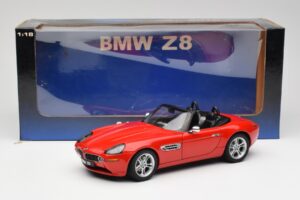 BMW Z8 E52 Червен AUTOart 1:18 70513 Метал — снимка 8 от 8
