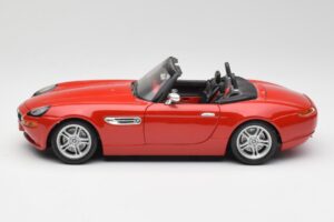 BMW Z8 E52 Червен Металик Bburago 1:18 18-12032 Метал — снимка 4 от 8
