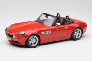 BMW Z8 E52 Червен Металик Bburago 1:18 18-12032 Метал
