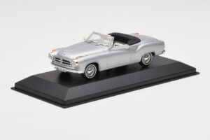 Borgward Isabella Кабриолет Сребрист Minichamps 1:43 400096030 Метал — снимка 2 от 4
