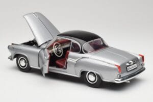 Borgward Isabella Coupe Сив & Черен Revell 1:18 8989 Метал — снимка 7 от 8
