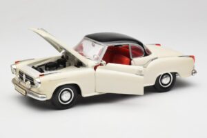 Borgward Isabella Coupe Бял Revell 1:18 8859 Метал — снимка 2 от 8
