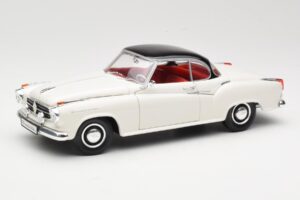 Borgward Isabella Coupe Бял Revell 1:18 08982-W1 Метал