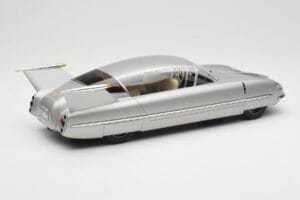 Borgward Traumwagen Сребрист BoS Models 1:18 BOS052 Смола — снимка 2 от 6