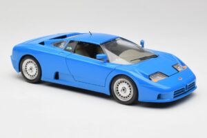 Bugatti EB110 Син Bburago 1:18 3035 Метал — снимка 5 от 8