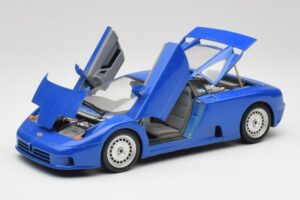 Bugatti EB110 Тъмно Синьо Bburago 1:18 3035-DB Метал — снимка 2 от 8