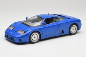 Bugatti EB110 Тъмно Синьо Bburago 1:18 3035-DB Метал