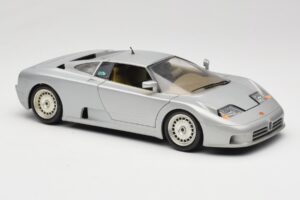 Bugatti EB110 Сребрист Bburago 1:18 3035-S Метал — снимка 6 от 8