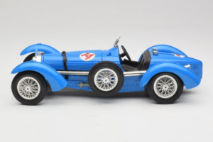 Bugatti Type 51 Grand Prix #14 Син Bburago 1:18 3012-M1 Метал — снимка 3 от 6