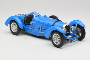 Bugatti Type 51 Grand Prix #14 Син Bburago 1:18 3012-M1 Метал — снимка 4 от 6