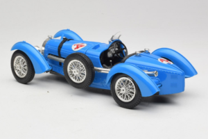 Bugatti Type 51 Grand Prix #14 Син Bburago 1:18 3012-M1 Метал — снимка 5 от 6