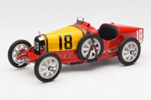 Bugatti T35 National Colors Spain CMC 1:18 M-100-B-016 Метал