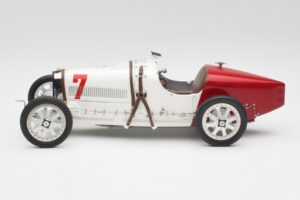 Bugatti Type 35 GP Poland 1924 CMC 1:18 M-100 B-003 Метал — снимка 3 от 6