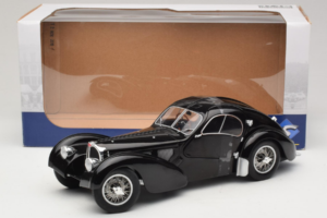 Bugatti Type 57 SC Atlantic Черен Solido 1:18 S1802101 Метал — снимка 6 от 6
