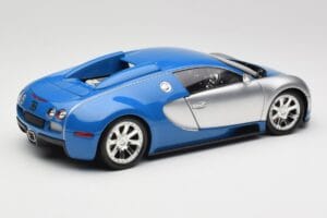 Bugatti Veyron Edition Centenaire Chrome Blue Minichamps 1:18 100110850 Метал — снимка 3 от 8
