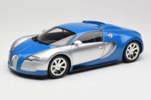 Bugatti Veyron Edition Centenaire Chrome Blue Minichamps 1:18 100110850 Метал