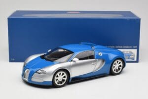Bugatti Veyron Edition Centenaire Chrome Blue Minichamps 1:18 100110850 Метал — снимка 8 от 8