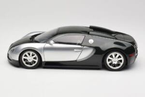 Bugatti Veyron Edition Centenaire Chrome Green Minichamps 1:18 100110852 Метал — снимка 4 от 8