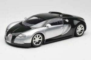 Bugatti Veyron Edition Centenaire Chrome Green Minichamps 1:18 100110852 Метал