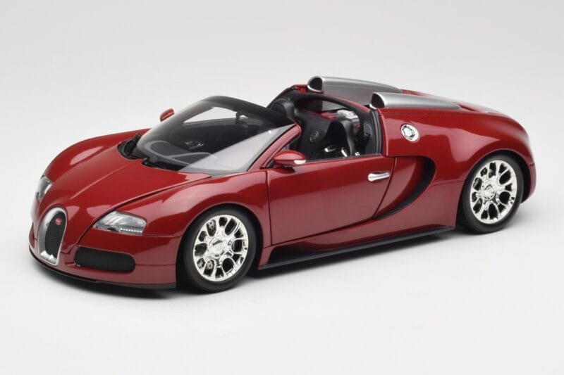 Bugatti Veyron Grand Sport Червен Minichamps 1:18 100110832 Метал