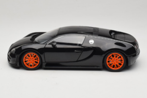 Bugatti Veyron Super Sport Black Metallic Minichamps 1:18 100110842 Метал — снимка 4 от 8