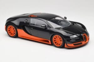 Bugatti Veyron Super Sport World Record Edition Carbon & Orange Minichamps 1:18 100110840 Метал — снимка 6 от 8