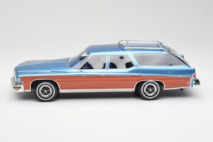 Buick Estate Wagon Light Blue Metallic BoS Models 1:18 BOS417 Смола — снимка 3 от 6