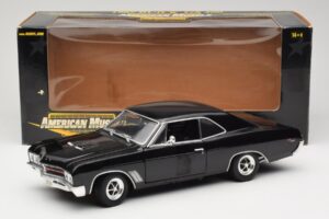 Buick GS 400 Черен American Muscle 1:18 33086 Метал — снимка 8 от 8